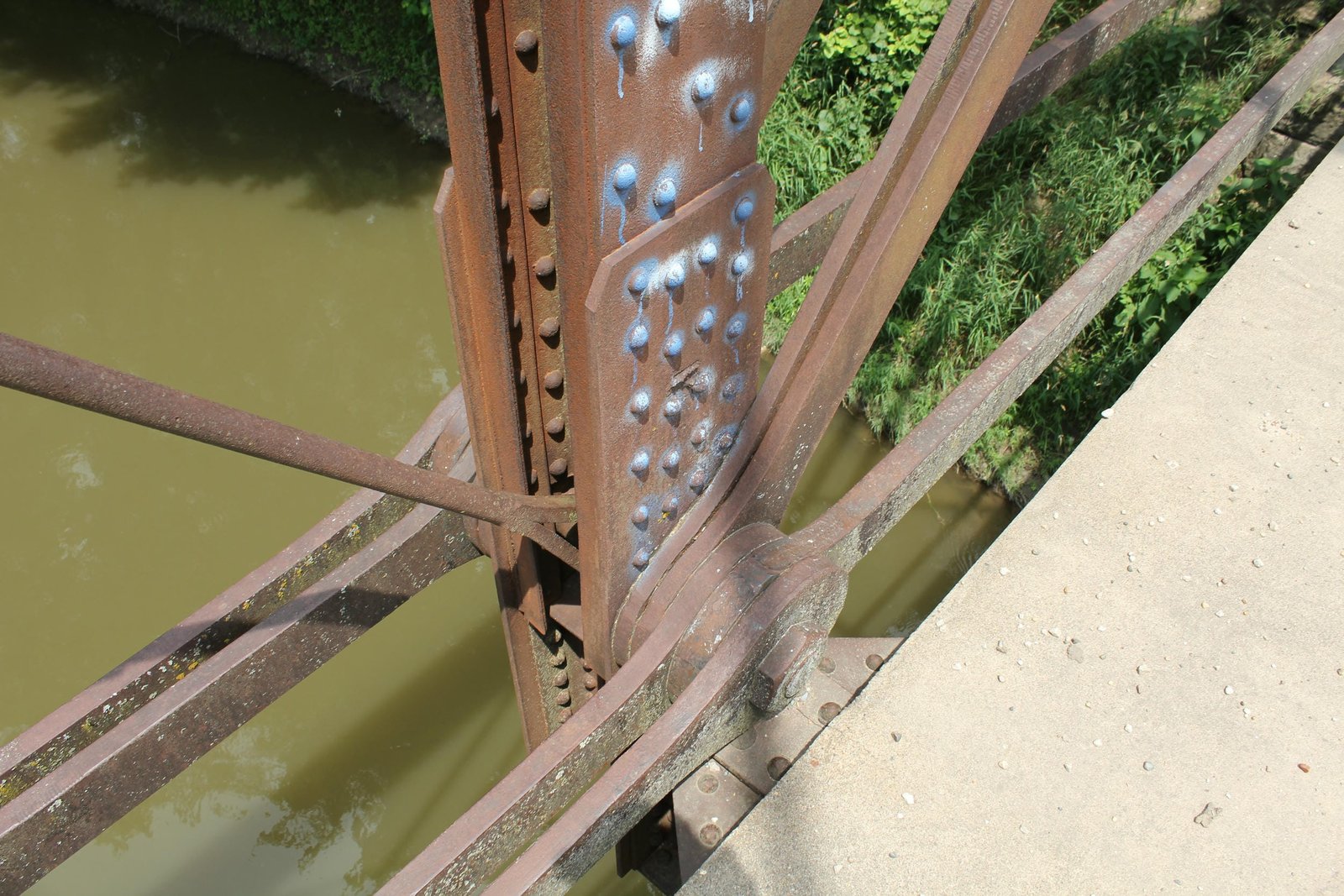 Lower connection, east span (span #1)